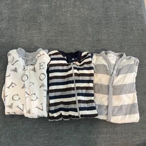 Bundle of 3 Burt's Bees Baby pajamas 0-3 month baby boys
